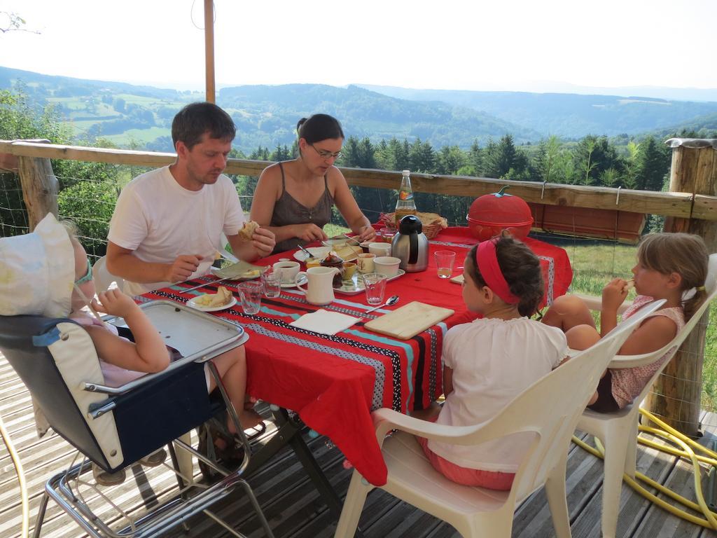 Les Grandes Fontaines Bed & Breakfast La Longine Dış mekan fotoğraf